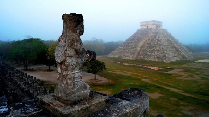 the-maya-temple-of-kukulkan-the-feathered-serpent-and-mayan-snake-deity-is-seen-at-the-archaeological-site-of-chichen-itza_6013512