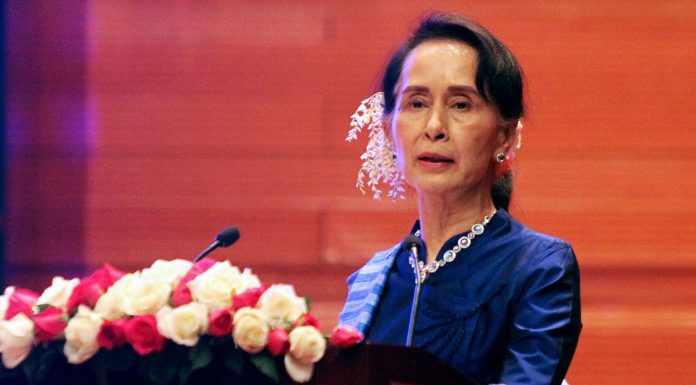 Crise des Rohingyas: Aung San Suu Kyi déchue d’un prix à cause de son inaction