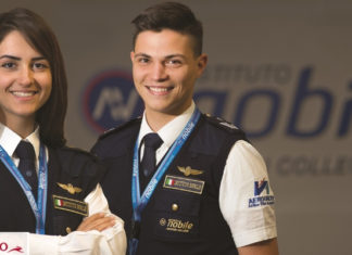 Depuis 1999, le Istituto Nobile Aviation College pilote votre passion pour le vol
